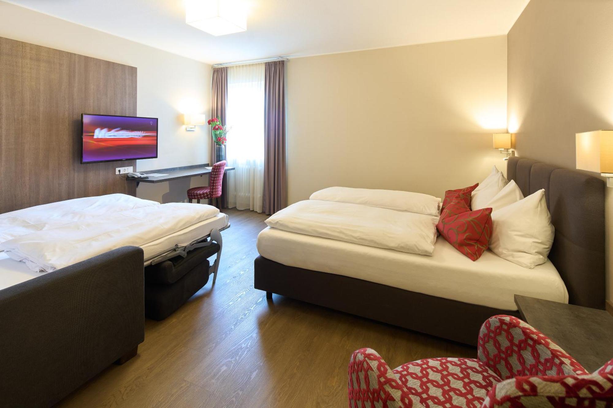 Hotel Staffler Odelzhausen Buitenkant foto