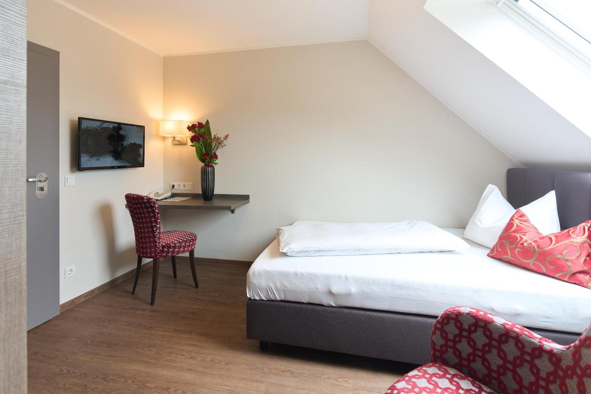 Hotel Staffler Odelzhausen Buitenkant foto